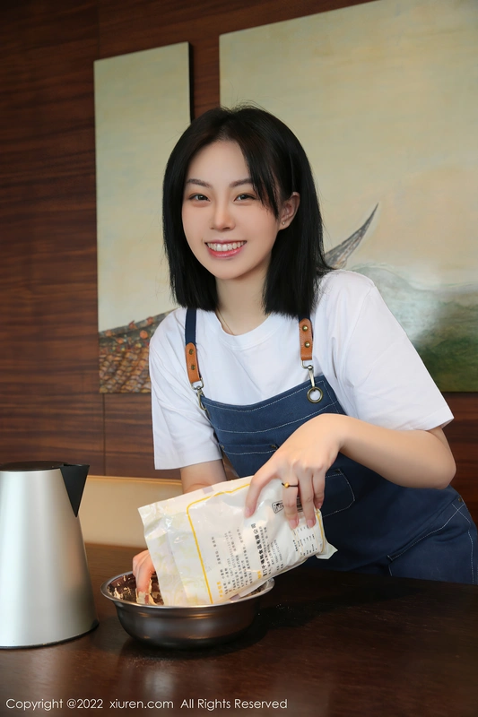 [XIUREN秀人网]2022.03.03 VOL.4667 - 一颗甜蛋黄a