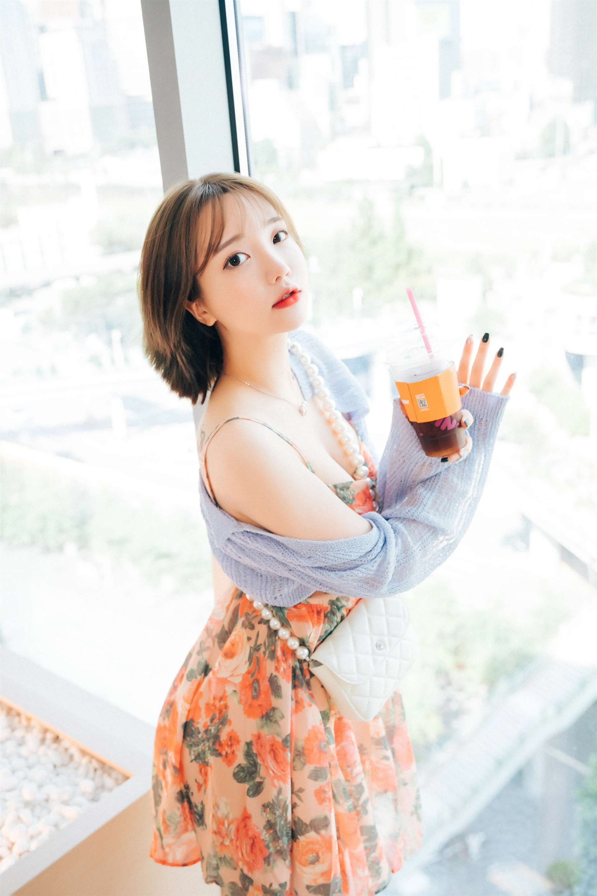 孫樂樂 - NO.38 [Loozy] Son Ye-Eun (손예은) - Lover in Hotel 3