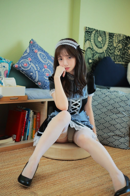 女仆写真 - 雯妹不讲道理