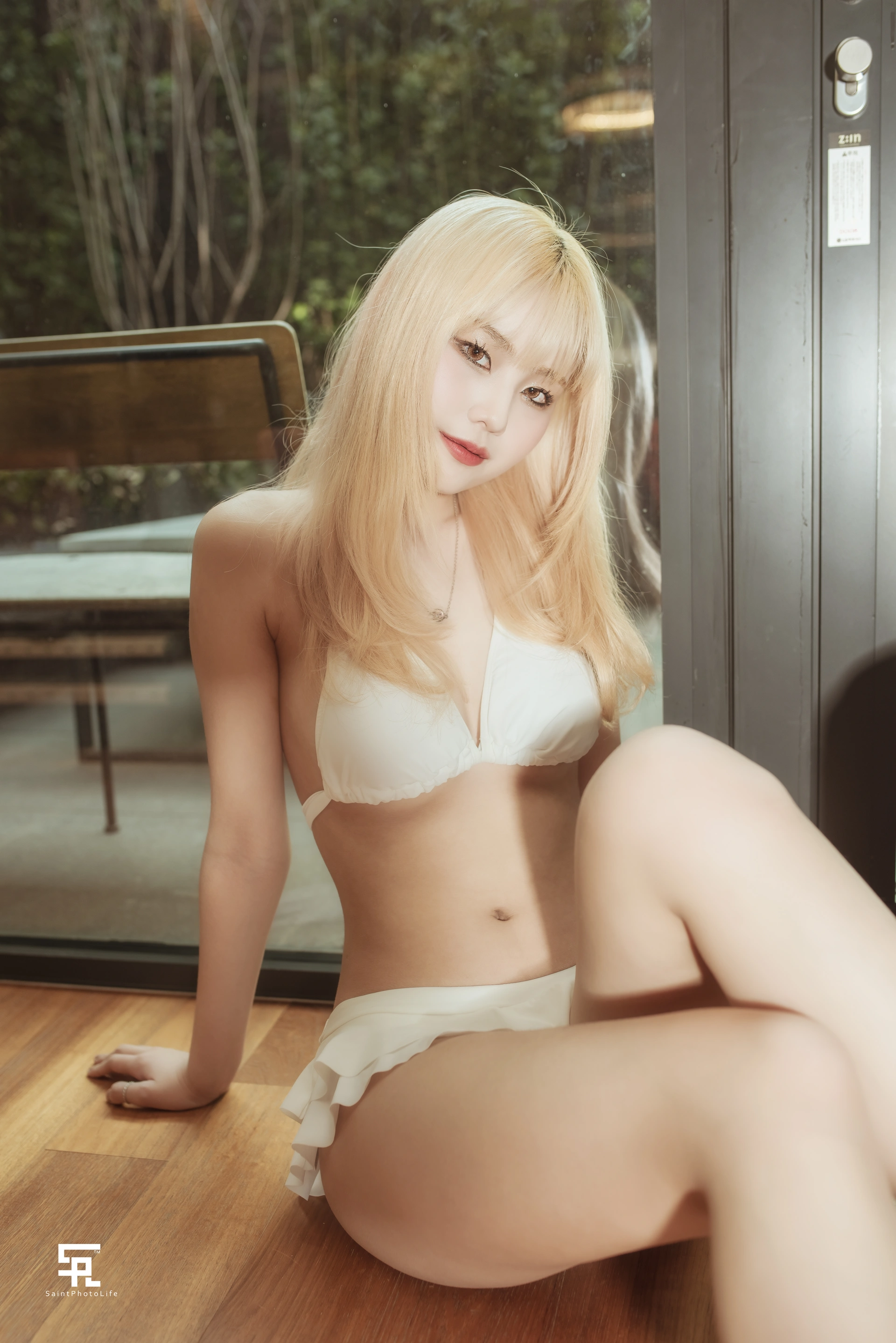 Yuna (윤아) - NO.06 [SAINT Photolife] The Gold 2