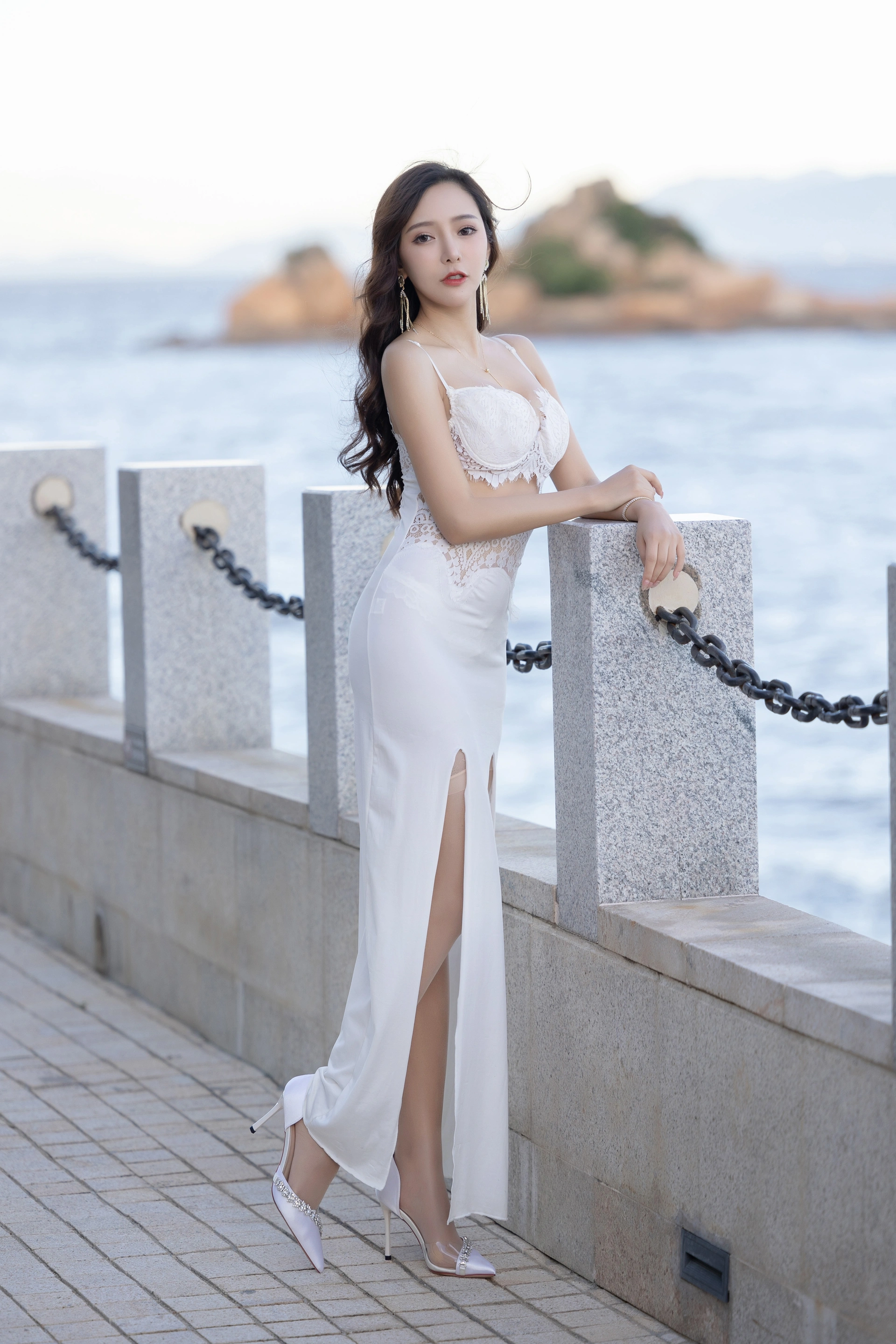 王馨瑶Yanni – NO.037 内购无水印 NO.4004 白色裙子灰色旗袍 1